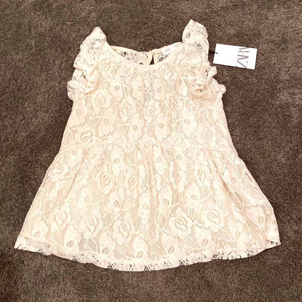 Zara lace flower print top, size 11-12 youth, color cream.